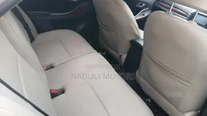 Toyota Premio 2010 White