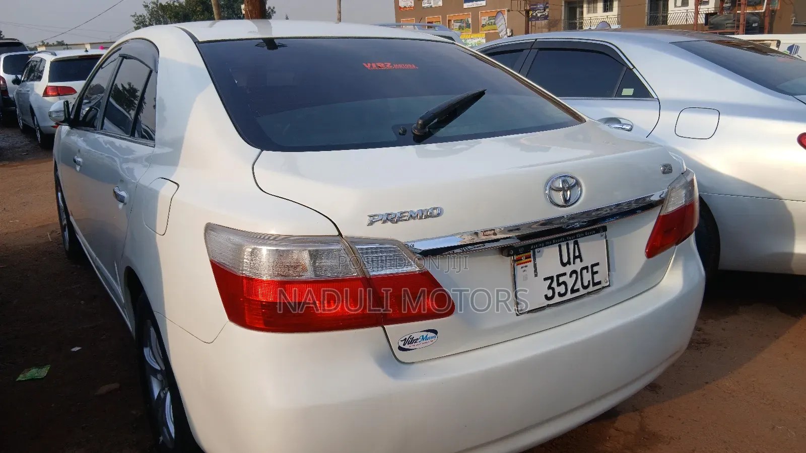 Toyota Premio 2010 White