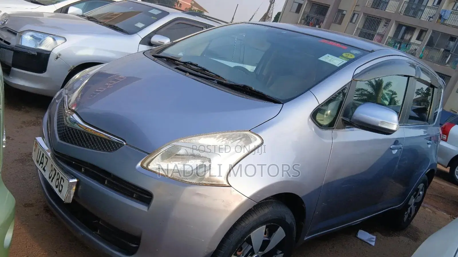 Toyota Ractis 2009 Blue