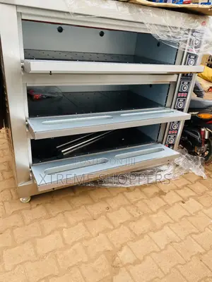 Commercial Oven 9trays -3deck / Oven