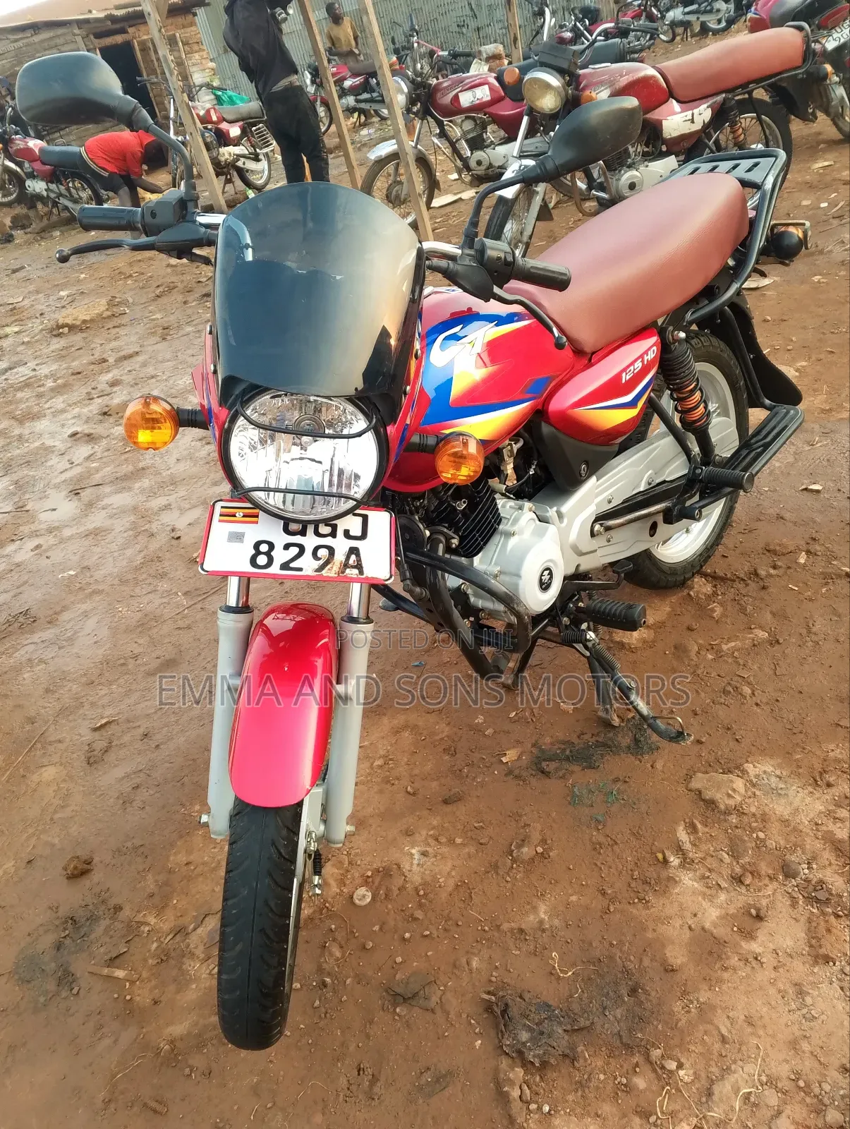 Bajaj Boxer 125 2024 Red