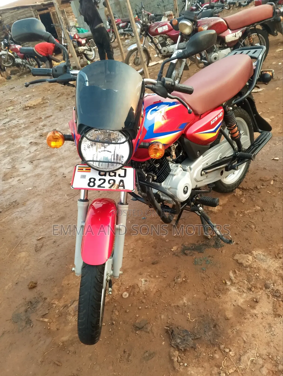 Bajaj Boxer 125 2024 Red