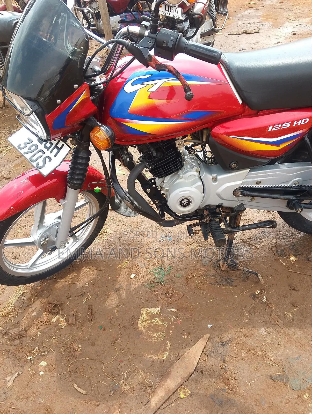 Bajaj Boxer 125 2024 Red