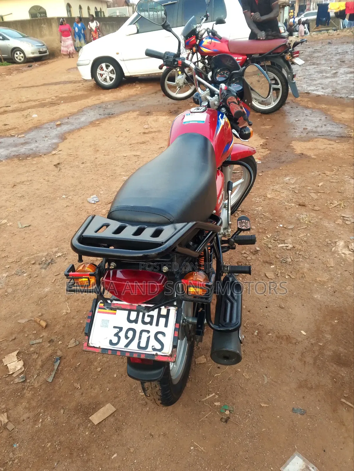 Bajaj Boxer 125 2024 Red