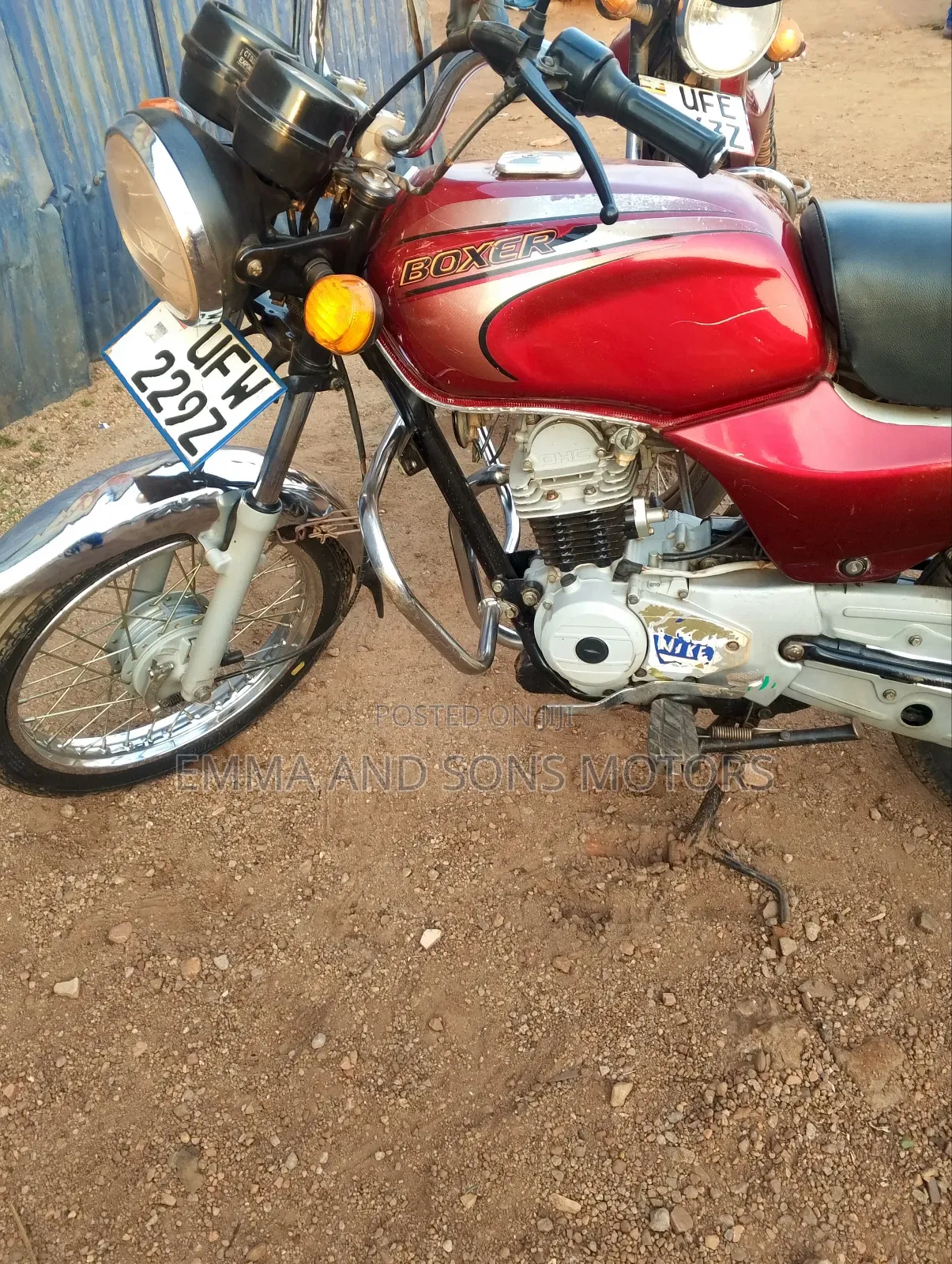 Bajaj Boxer 100 2023 Red