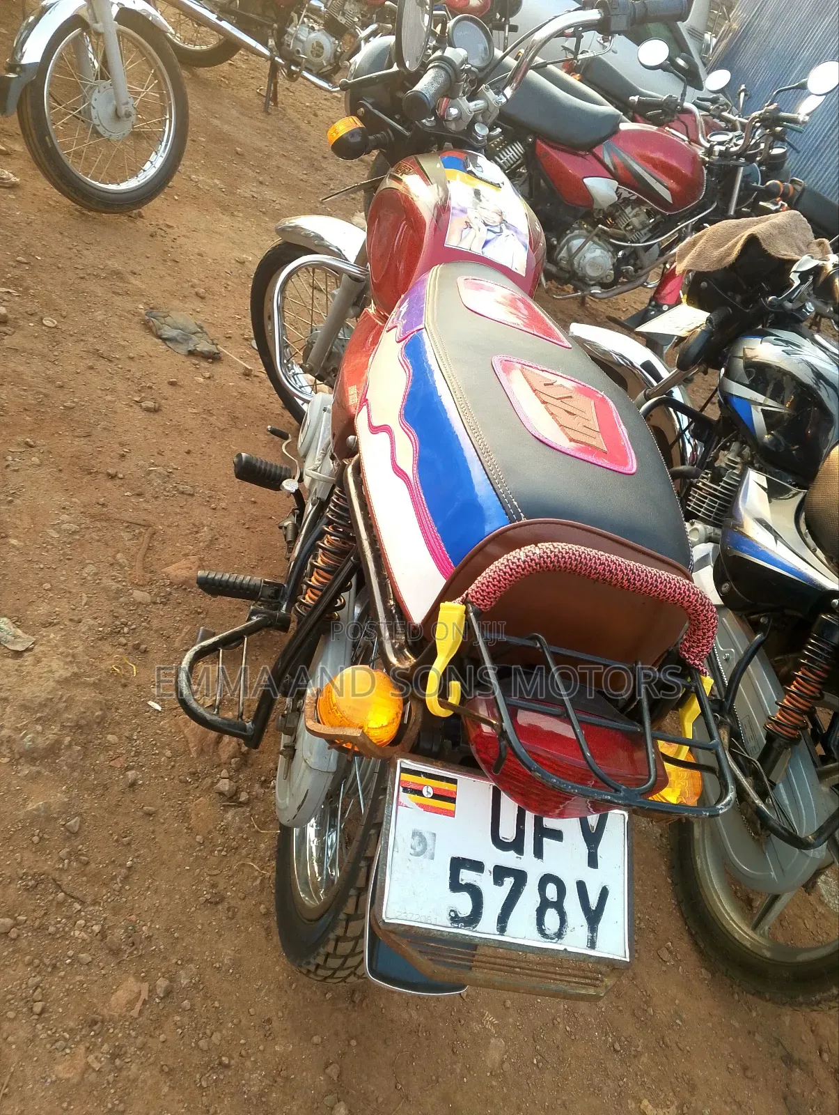 Bajaj Boxer 100 2023 Red