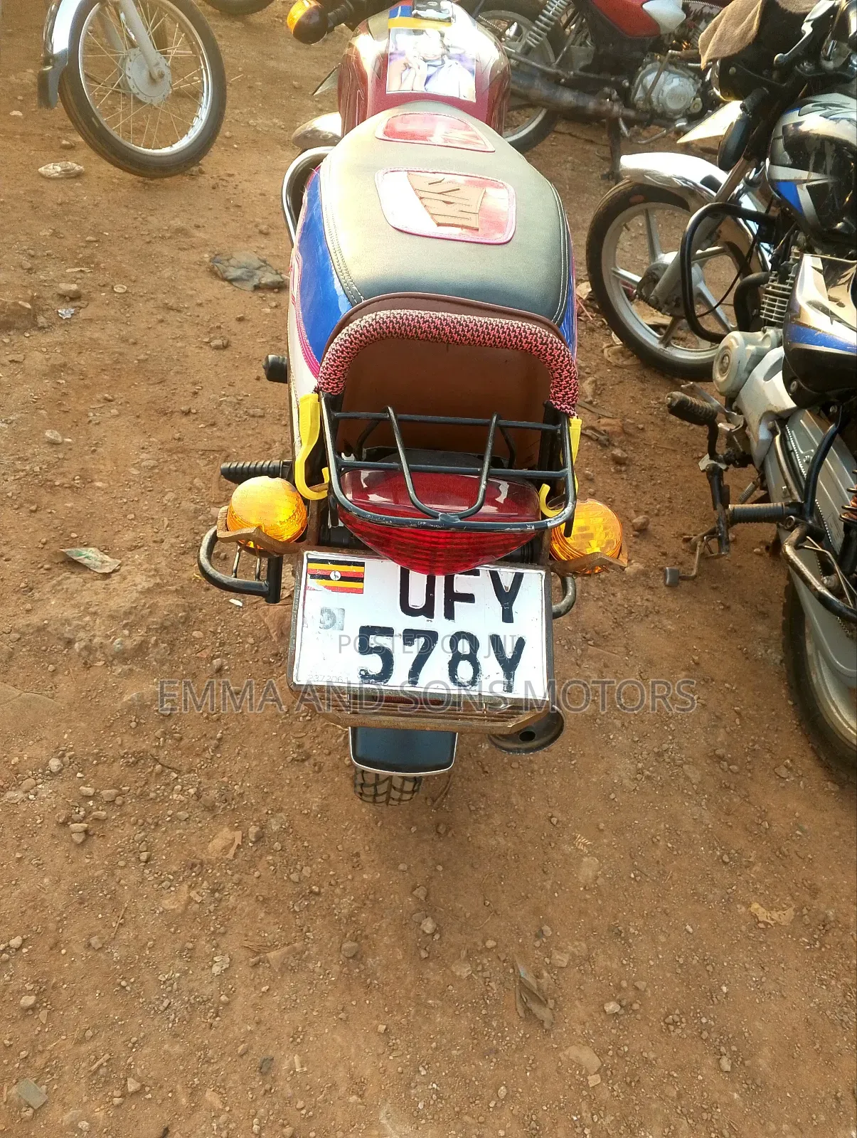 Bajaj Boxer 100 2023 Red