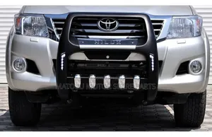 Car Garnd Fr Toyota Hilux 2018