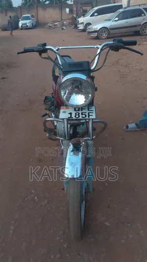Bajaj Boxer 2021 Red