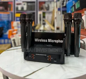 4 in Wireless Microphone With Antenna Receiver