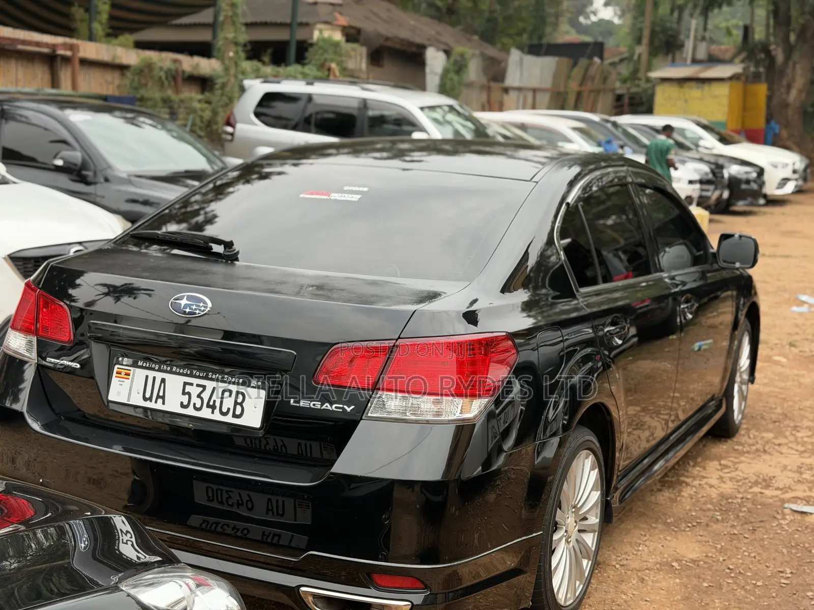 Subaru Legacy 2.0D Estate 2012