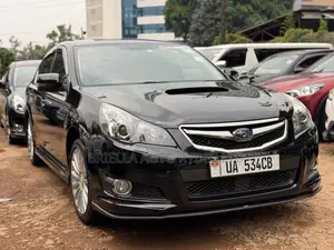 Subaru Legacy 2.0D Estate 2012