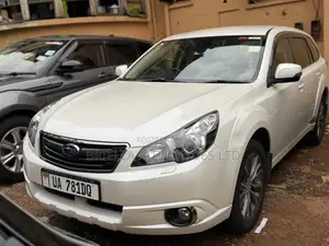 Subaru Outback 2012