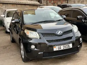 Toyota IST 2011 Black