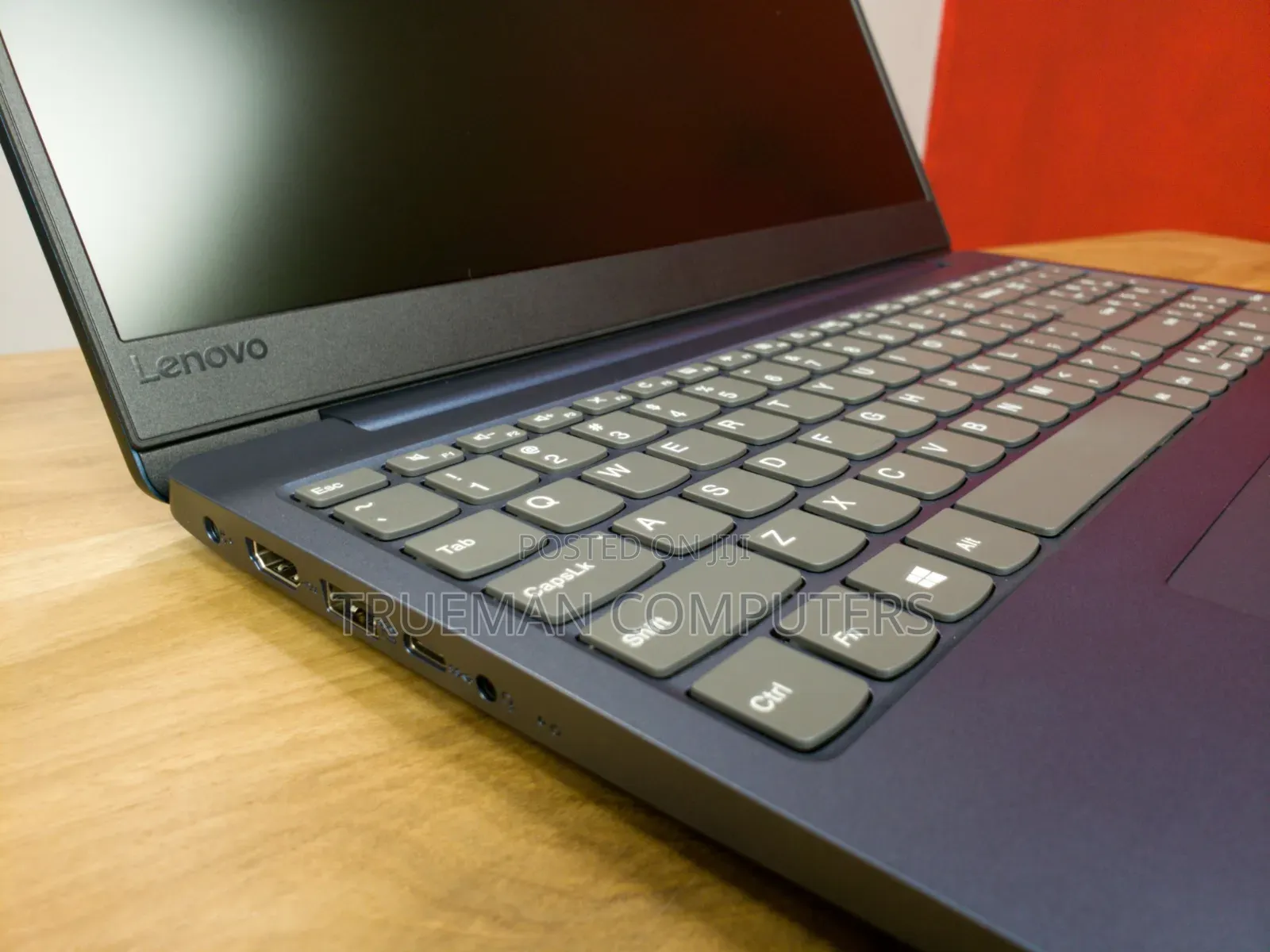 Laptop Lenovo IdeaPad 330S 8GB Intel Core i5 SSD 256GB