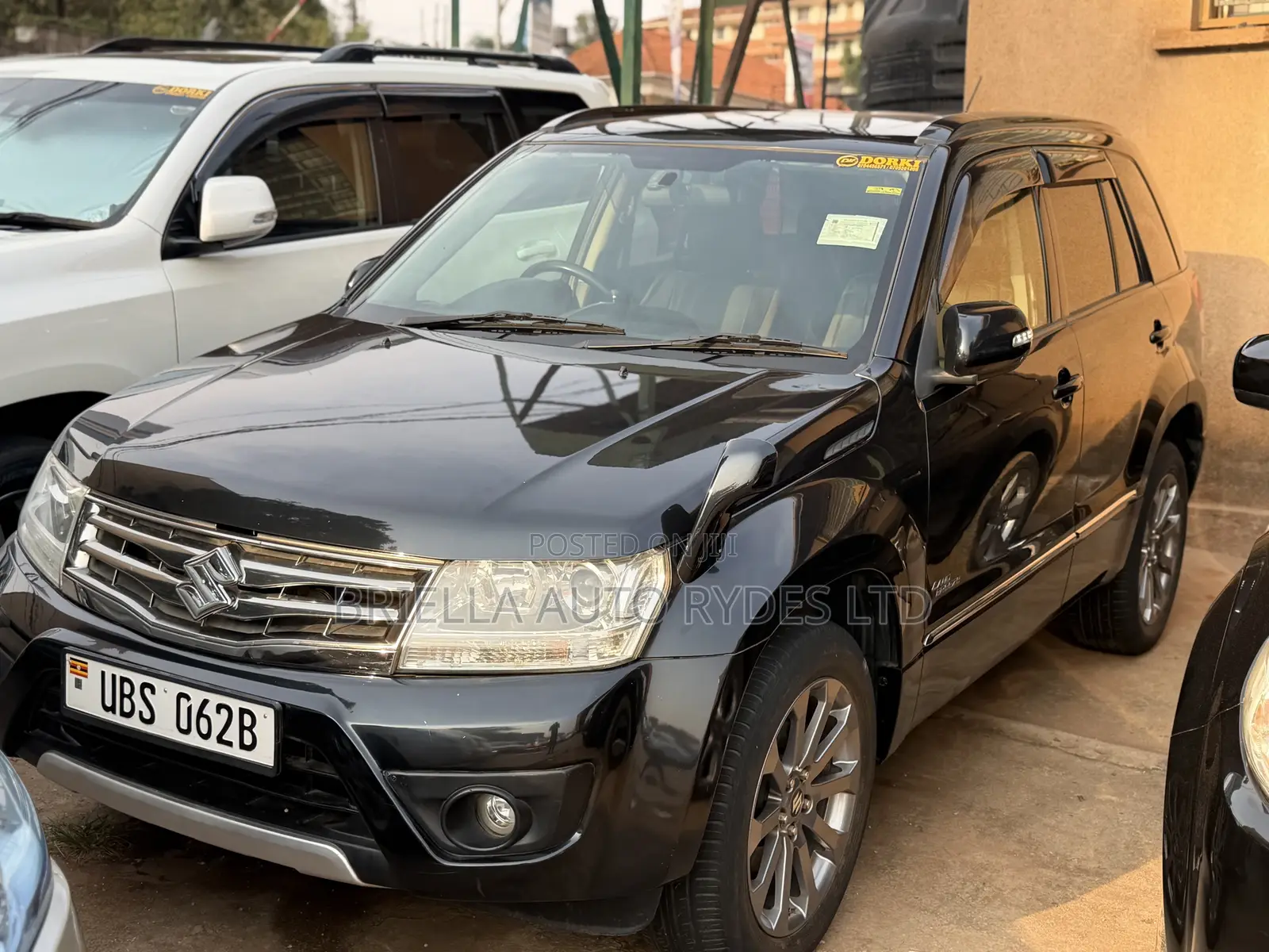 Suzuki Escudo 2015 Black