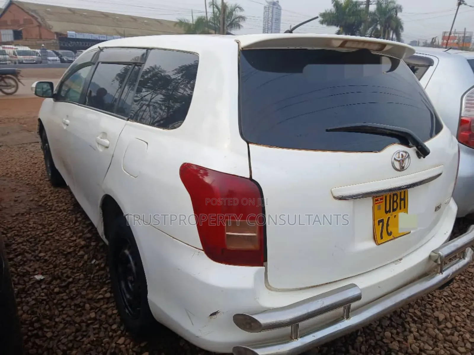 Toyota Corolla Fielder 2010 White