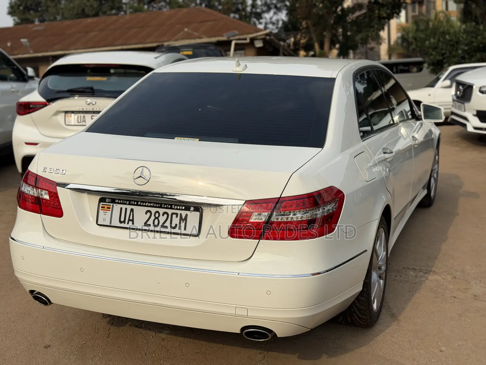 Mercedes-Benz E300 2010