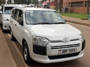 Toyota Probox 2015