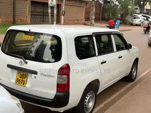 Toyota Probox 2015