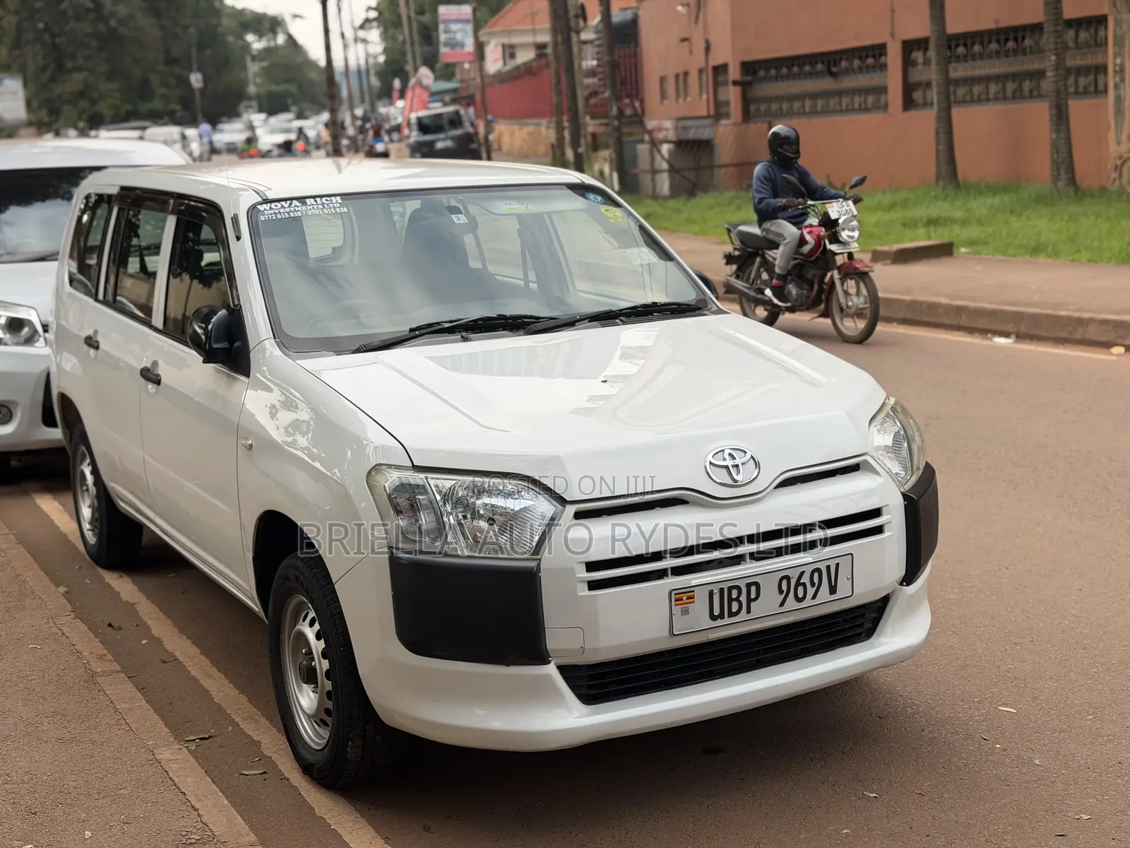 Toyota Probox 2015