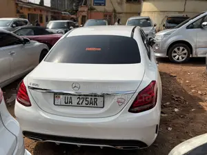 Mercedes-Benz C200 2016