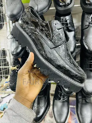 Shinny Laced G.Ten Higsole Black Designer Suit Shoes