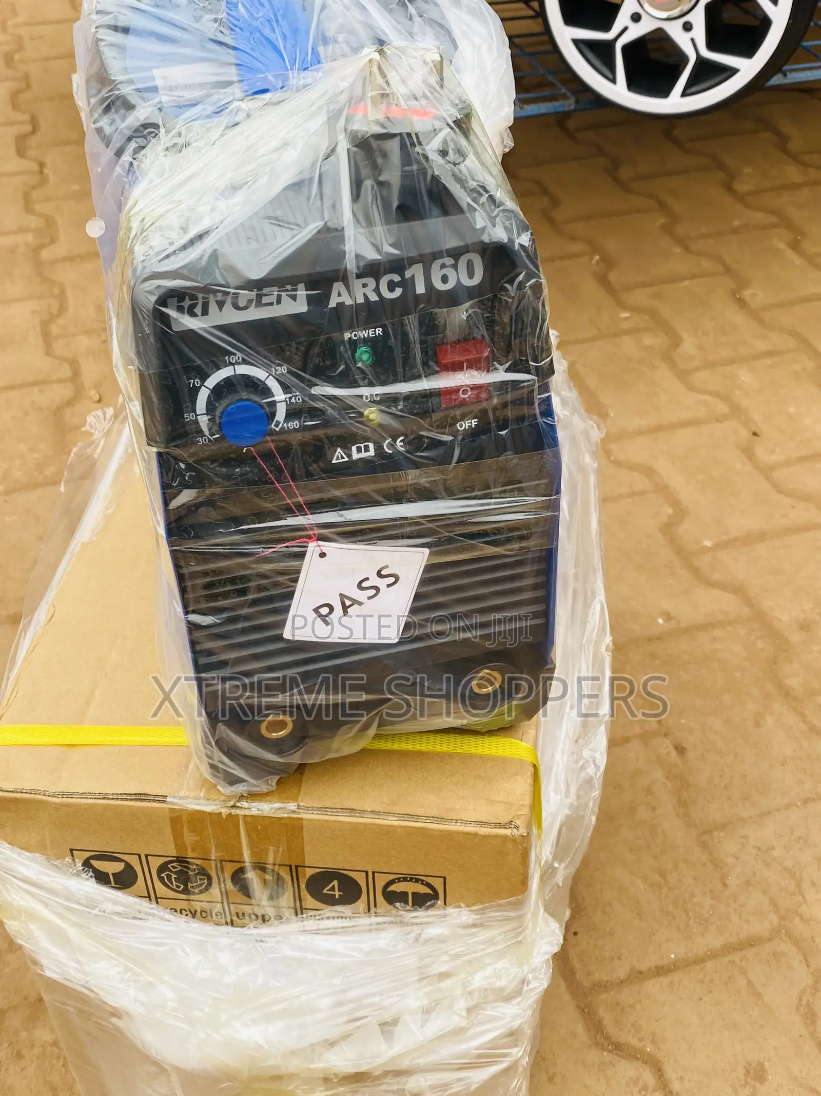 Mit- Rivcen / Dry Welding Machine 600amps /