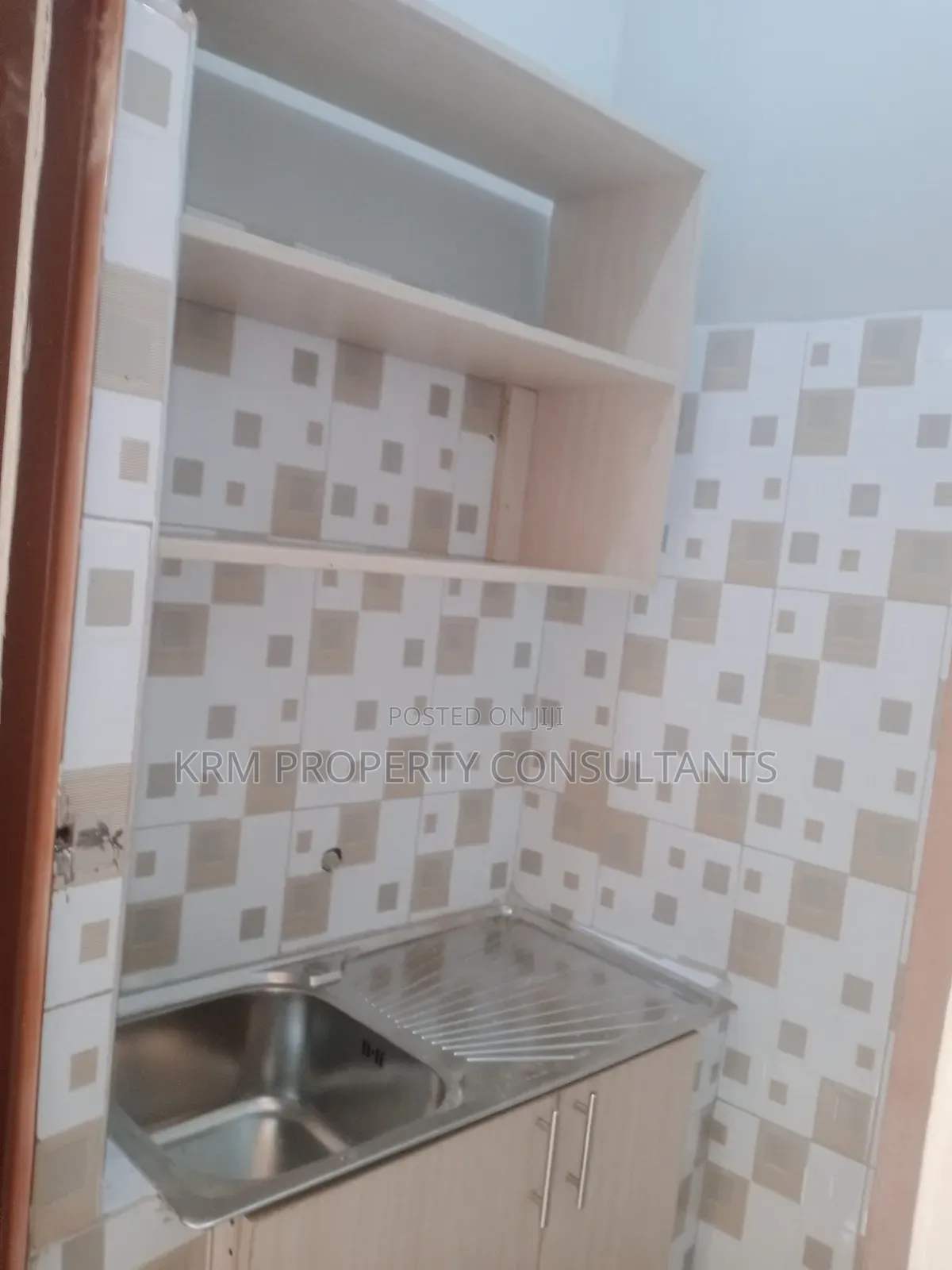 Furnished 1bdrm Apartment in Really Estate, Rubaga for rent