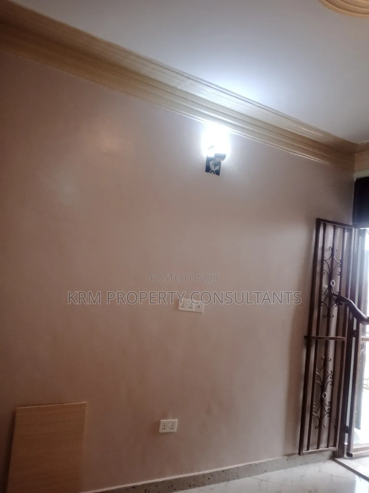 Furnished 1bdrm Apartment in Really Estate, Rubaga for rent