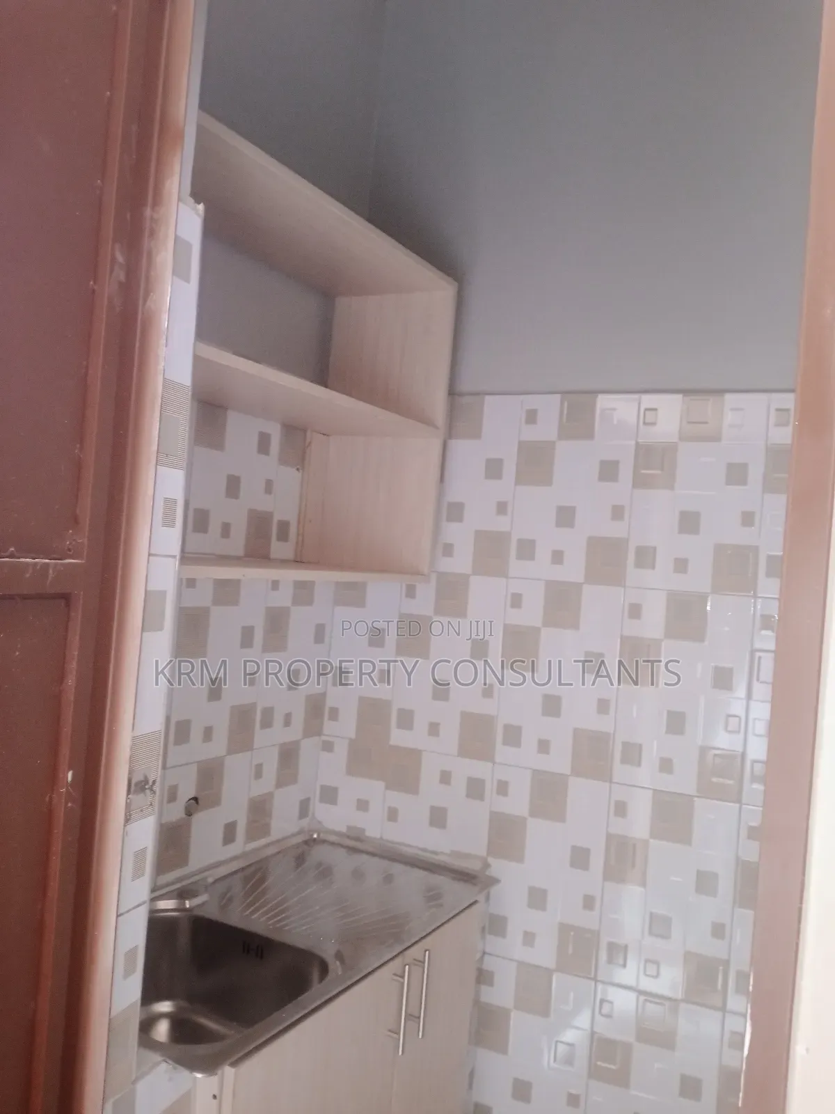 Furnished 1bdrm Apartment in Really Estate, Rubaga for rent