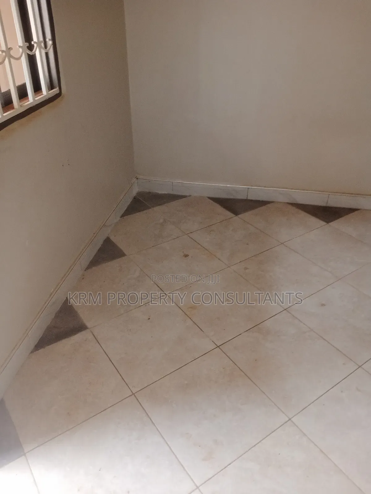 Furnished 1bdrm Apartment in Really Estate, Rubaga for rent