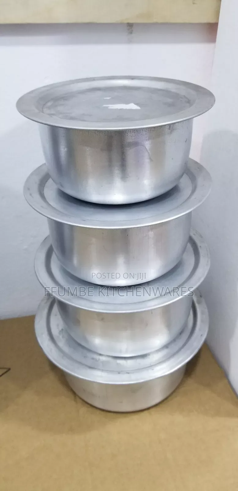Source Pan Set 4 Pieces or Cookware Set