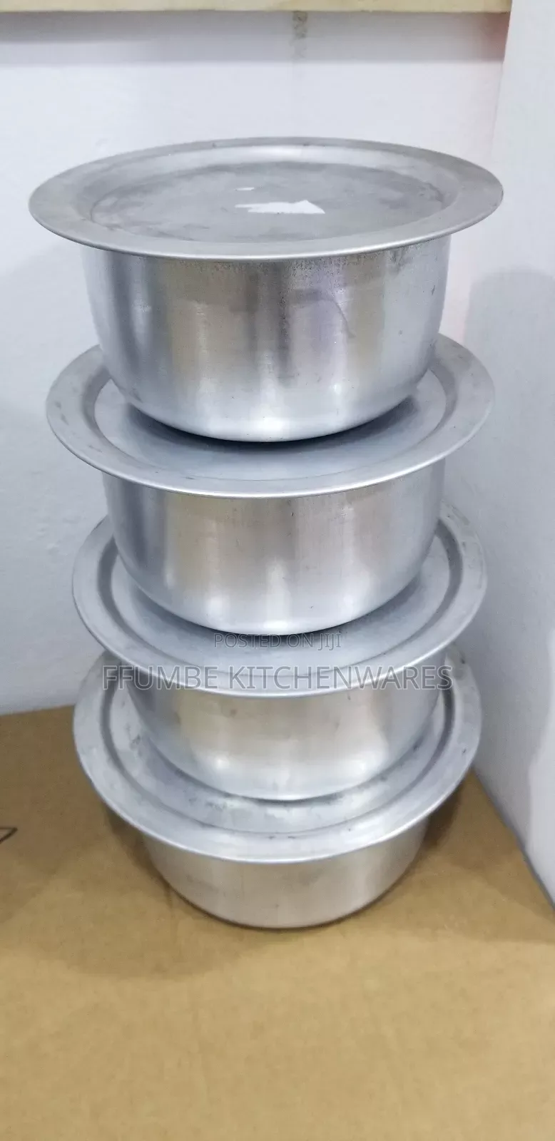 Source Pan Set 4 Pieces or Cookware Set