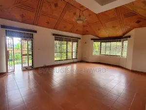 3bdrm House in Standalone Kisaasi, Central Division for rent