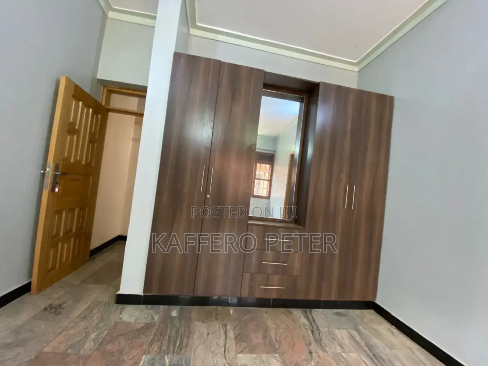 3bdrm House in Standalone Kisaasi, Central Division for rent