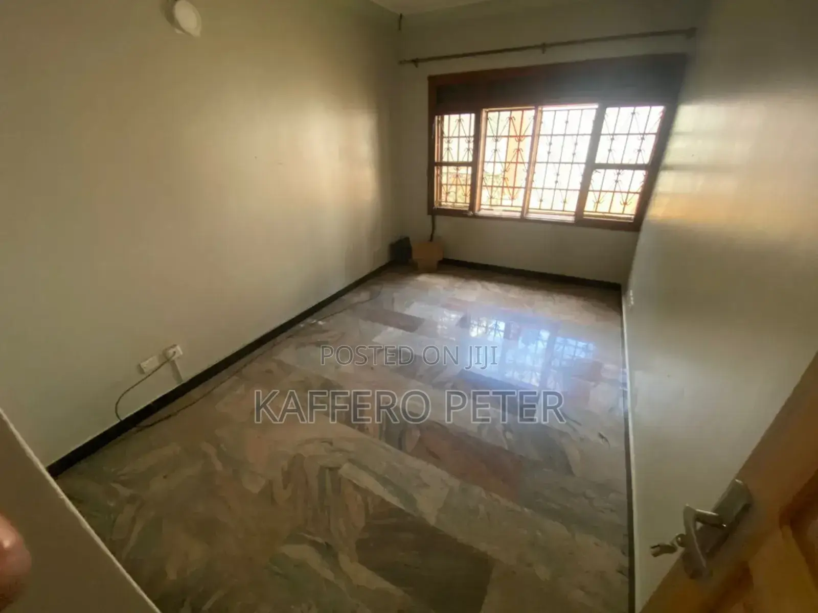 3bdrm House in Standalone Kisaasi, Central Division for rent