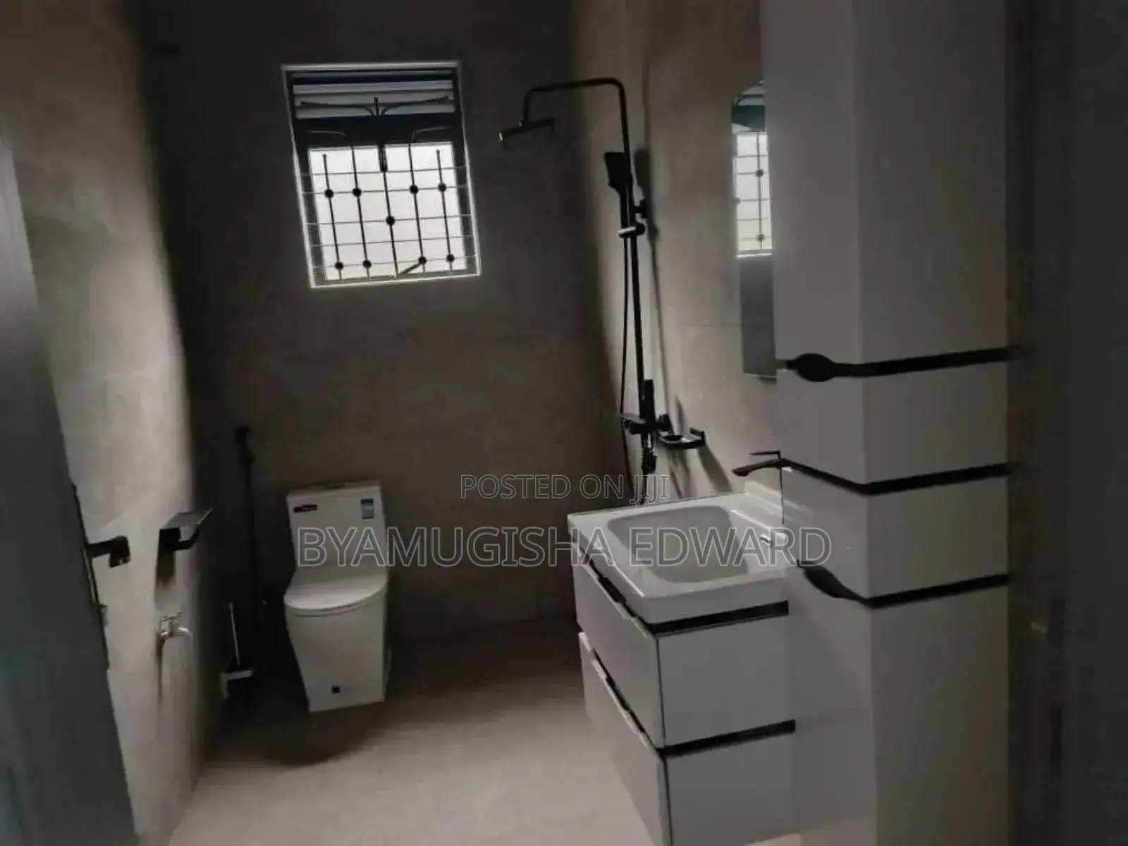 3bdrm House in Standalone Kisaasi, Central Division for rent