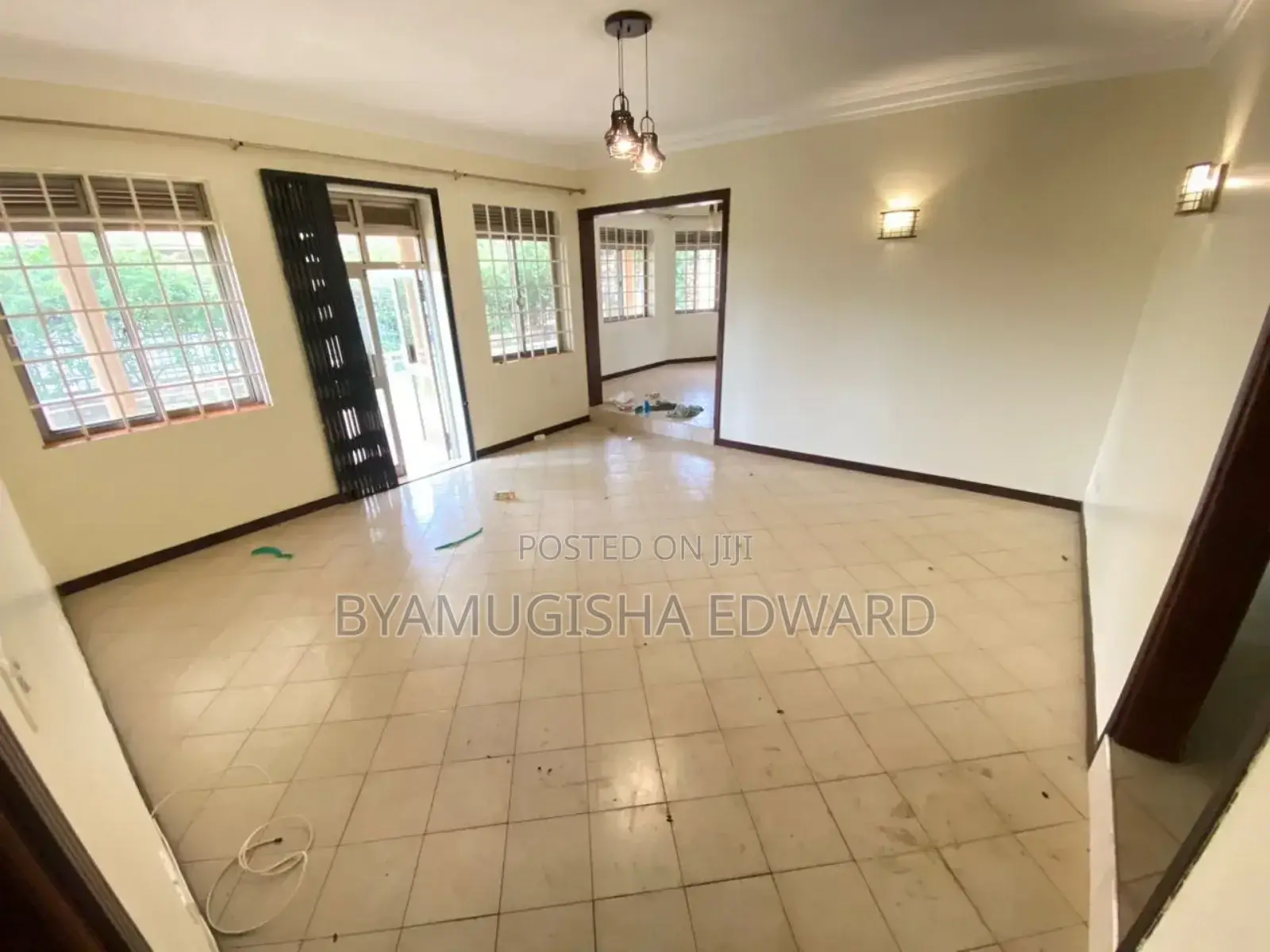 3bdrm House in Kisaasi, Central Division for rent