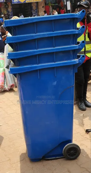 Blue Color Waste Bins 240litres With Wheels