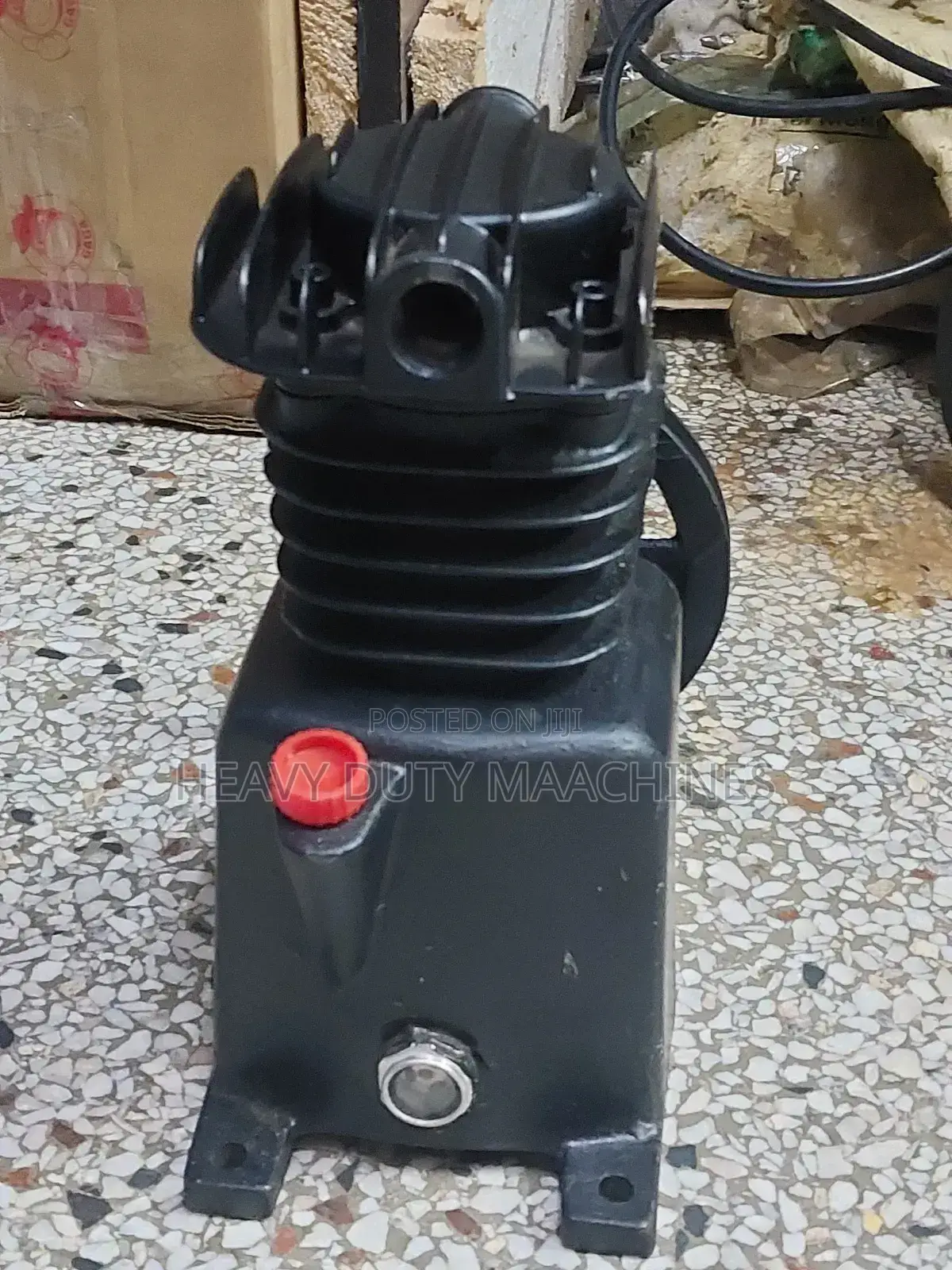 Single Piston Compressor Head