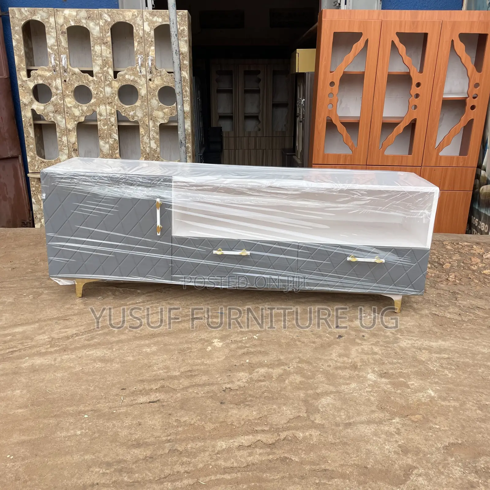 Tv Stand White and Gray Colour