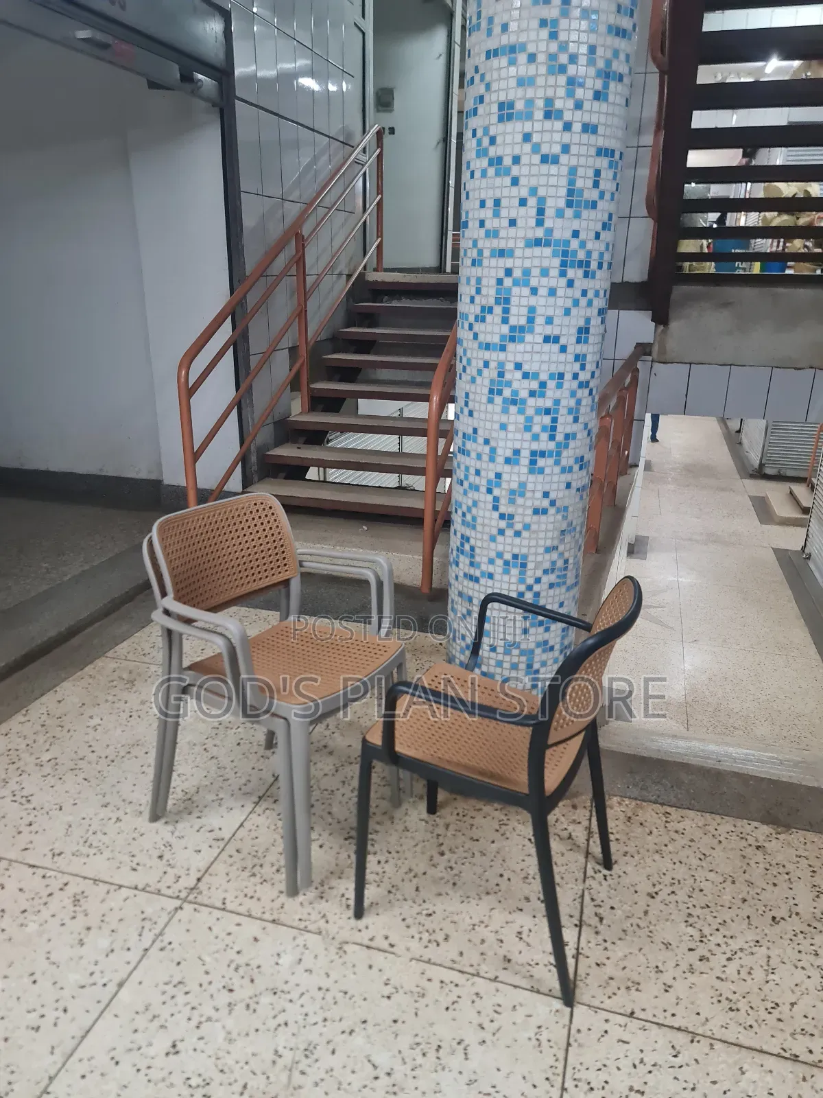 Mid Century Indoor Outdoor Plastic Chairs Plastic Chairs