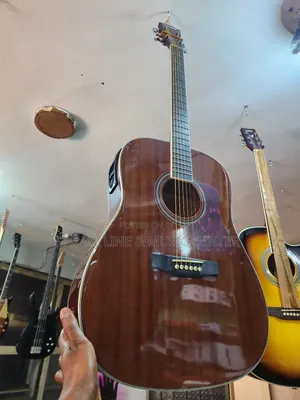 Dream Maker Acoustic Guitar Brawn Coloure