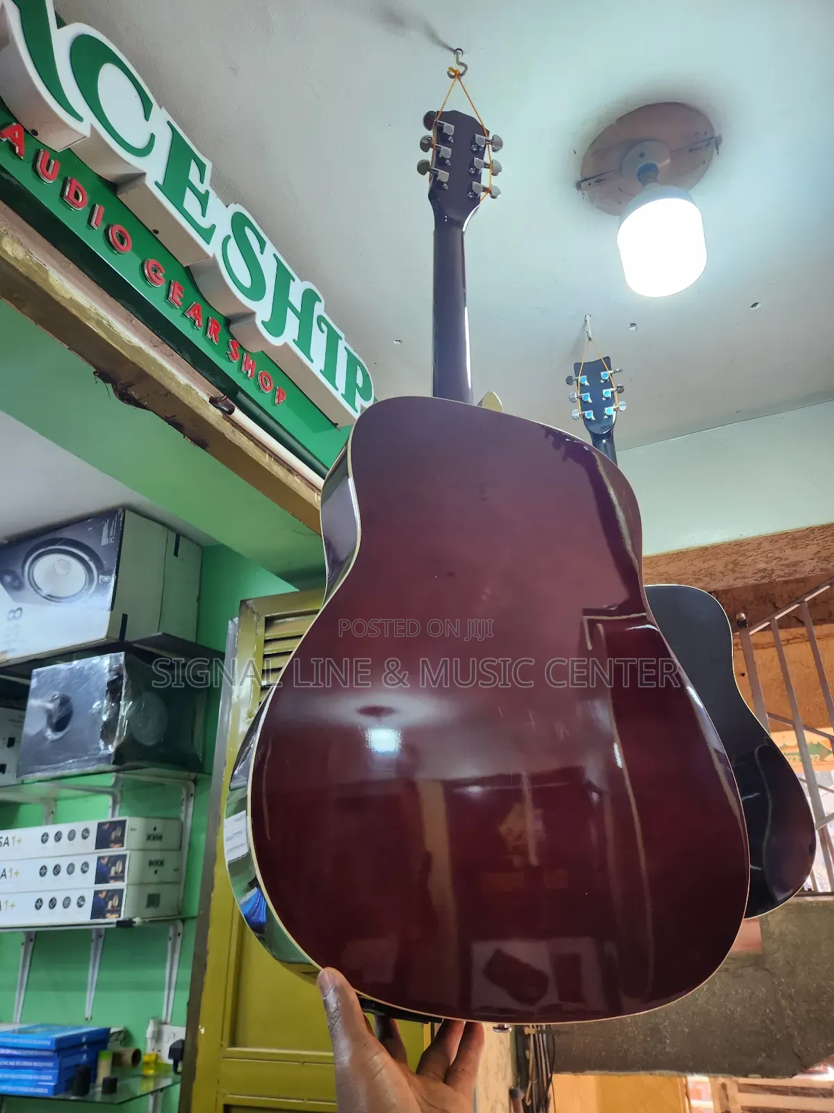 Dream Maker Acoustic Guitar Brawn Coloure