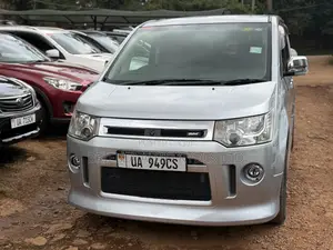 Mitsubishi Delica 2011 Silver