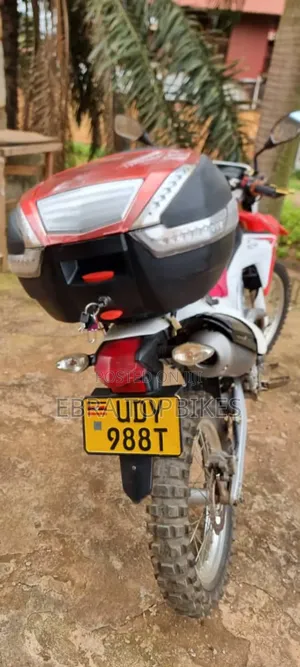 Honda 2014 Red