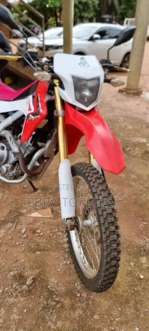 Honda 2014 Red