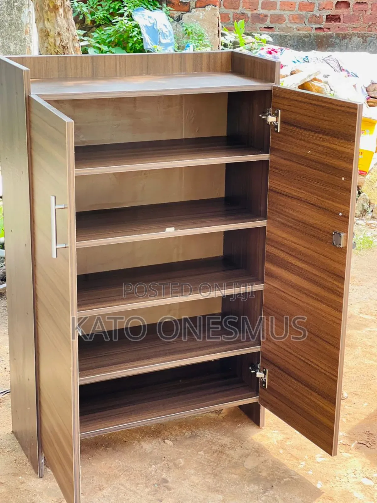 Modernised Shoe Rack
