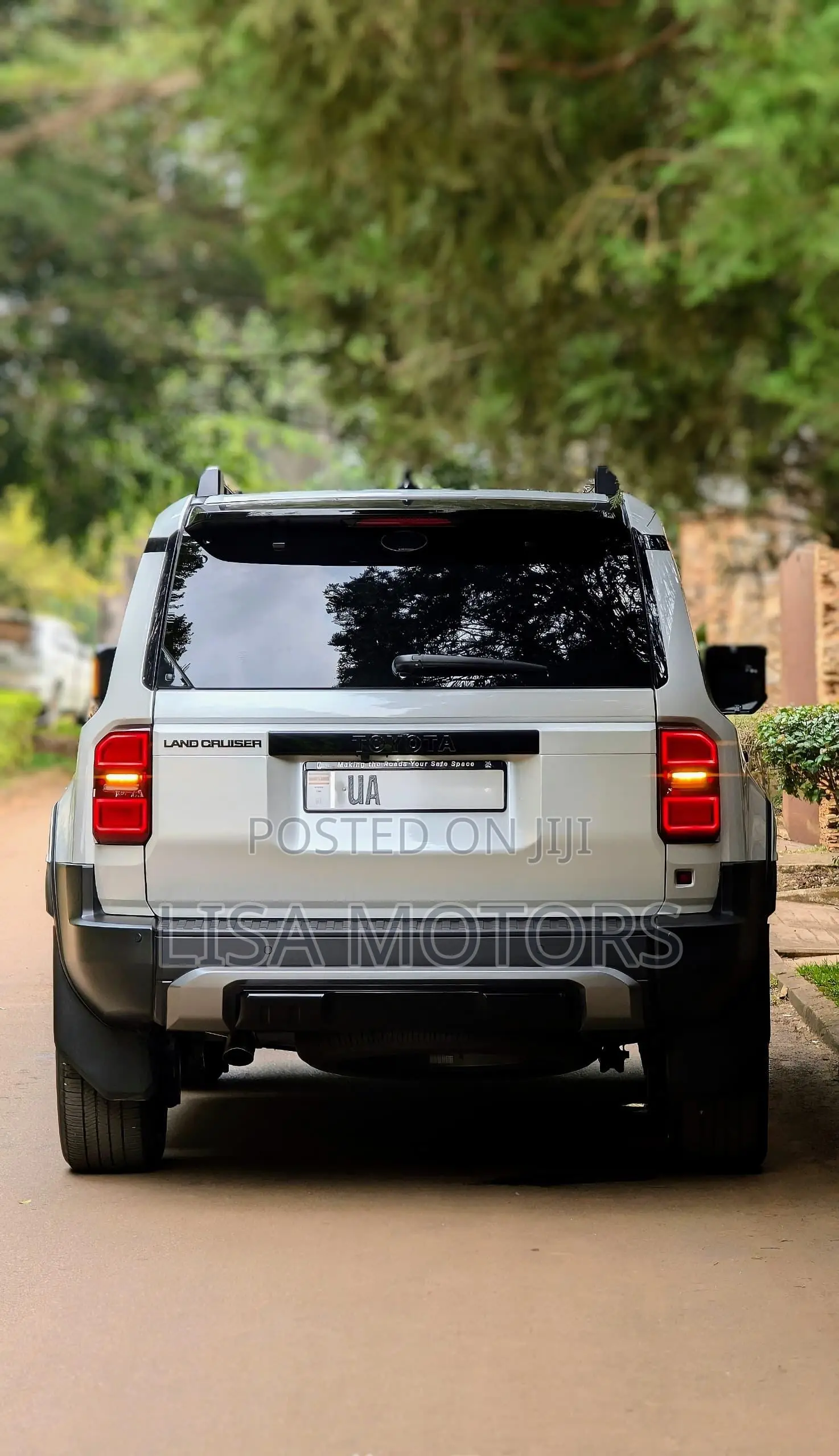 Toyota Land Cruiser Prado 2.8 2024 White